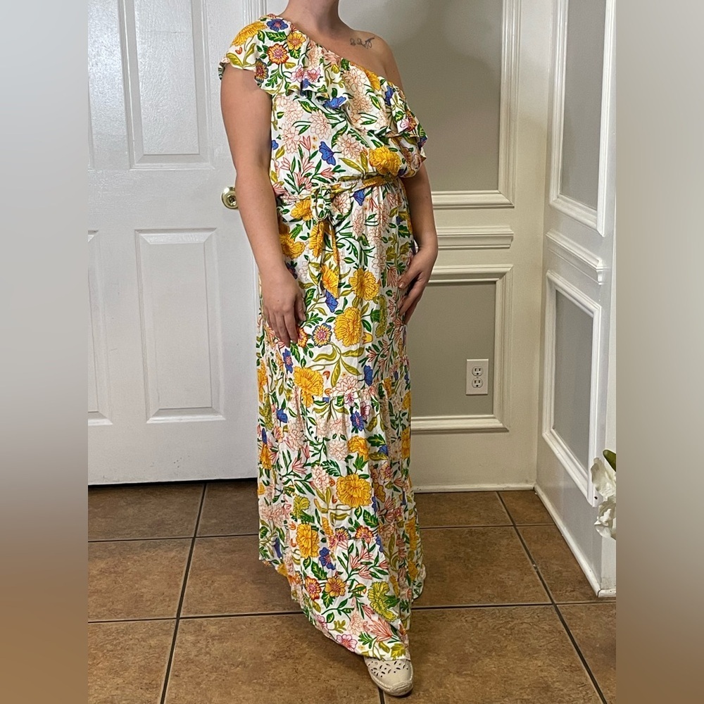 Flying Tomato One-Shoulder Floral Maxi Dress